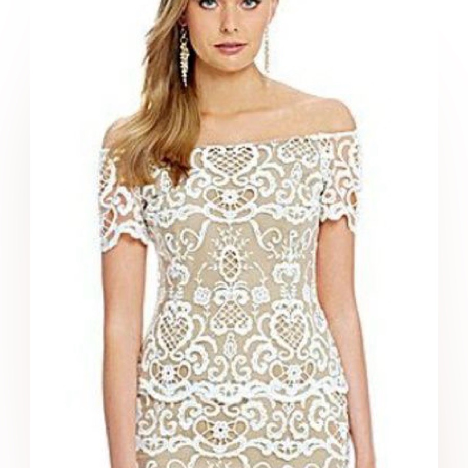 Badgley Mischka Ramona Lace Top White Overlay Nude Tan 14 Off Shoulder Nwt $139